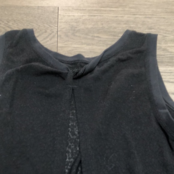 Lulu sleeveless over tank sheer - Picture 3 of 3